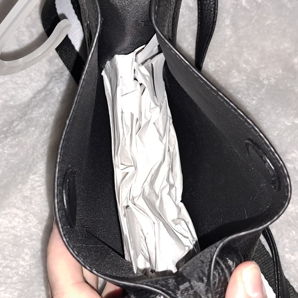 Black shoulder purse - Picture 7 of 8